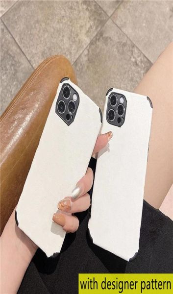 Capas de telefone de designer de luxo para iPhone 12 11 Pro MAX XS XR X 8 Homens Mulheres Celular Case Letras Impressas à Prova de Choque Couro Branco 2682718