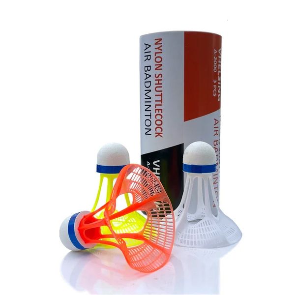 3 Stück Badminton-Airshuttle-Kunststoff-Nylonball für das Training, langlebige Outdoor-Federbälle mit Windwiderstand 231229