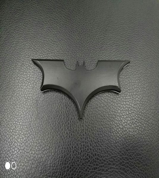 1pcs araba stili 3D serin metal yarasa otomatik logo araba çıkartmaları metal batman rozeti emblem kuyruk dekal motosiklet araçları araba aksesuarları4901469