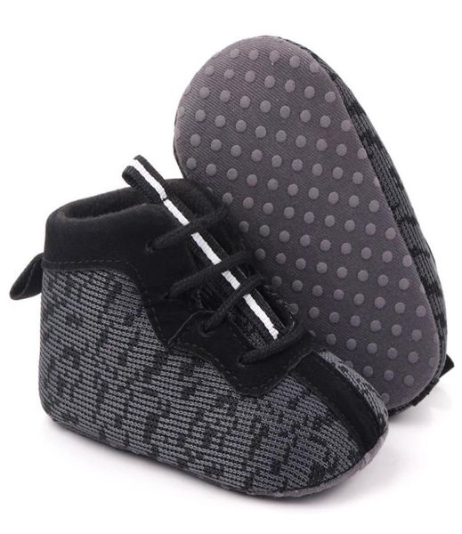 neonata appena nata Scarpe da ragazzo Comode colori misti Moda Primi camminatori Scarpe per bambini scarpe neonata 35388835