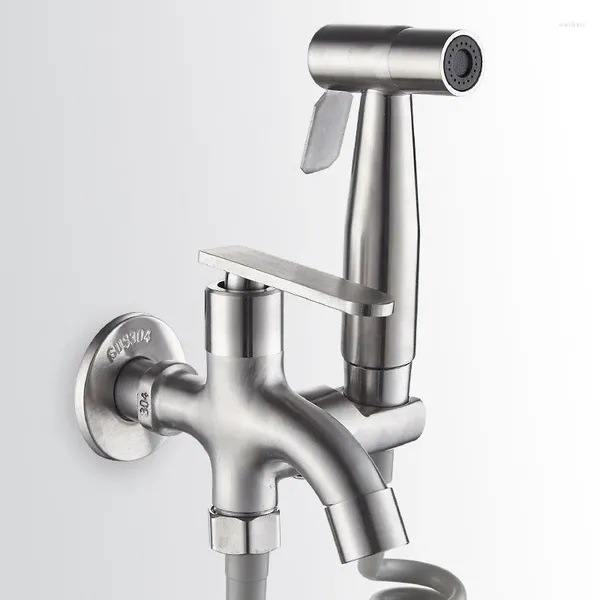 Rubinetti per lavandino del bagno Rubinetto da cucina in acciaio inossidabile Rubinetto per acqua con pistola a spruzzo Rubinetti per tubo doccia