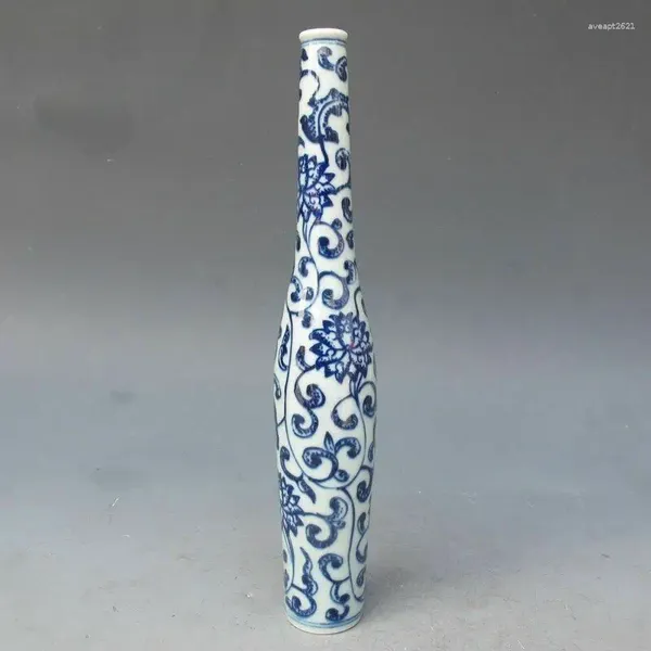 Flaschen Exquisite alte chinesische blau-weiße handbemalte Vase als Sammlerstück als Geschenk