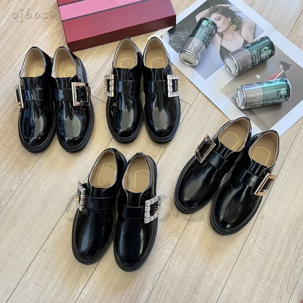 Designer-Loafer mit quadratischem Bohrer, Luxus-Damen-Casual-Slipper aus schwarzem Leder mit erhöhtem Plateau, Party-Schuh-Sneakers, Lack-Matte-Social-Flat-Turnschuhe