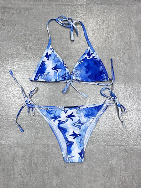 Womens Bikinis Set Bur Sexy Clear Strap Forma Maiôs Designers Senhoras Banheira Terno Moda Praia Roupas Roupas de Verão Womens Swimwears Biquini AAP218