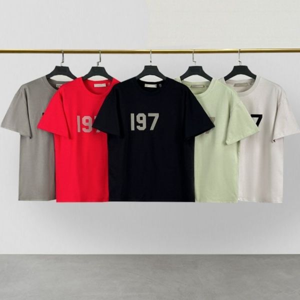 Tasarımcı Gömlek Tshirt Erkek Tasarımcı Tişört Kadın Markası Top Versiyonu 280g Saf Pamuk Yuvarlak Boyun Kısa Kişeli Tişört Gömlek Toptan Fiyat