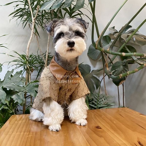 Tasarımcı Köpek Giysileri Klasik Jakard Mektup Deseni Yumuşak Konforlu Köpek Giyim Tüm Mevsimler İçin Lüks Köpek Deri Gömlek Küçük Köpekler İçin T-Shirt Khaki L A877