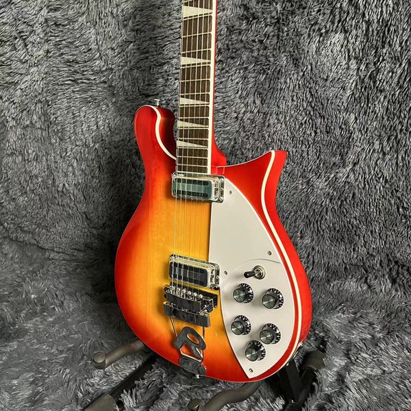 Sıcak satmak kaliteli 600 elektro gitar, maun gövdesi, kiraz sunburst rengi, r kuyruk sistem köprüsü, 6 tel guitarra, ücretsiz gönderim-Müzikal aletler