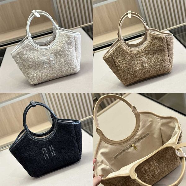 Borse da sera mium m-u Moda Designer di lusso Borsa a tracolla da donna di qualità Borsa da uomo in vita Borsa a tracolla in morbida peluche Borsa famosa