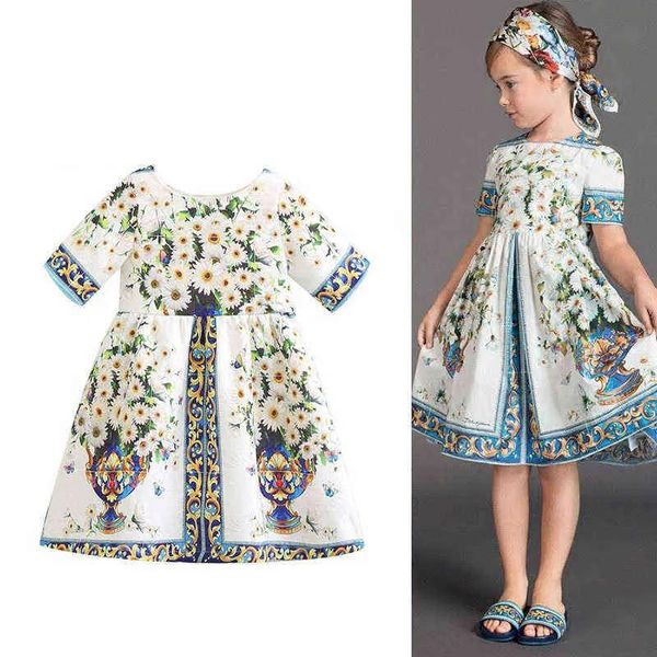 Abiti per ragazze Abiti per bambini Abiti da principessa a maniche corte vintage reali per bambina Stile italiano Primavera Vaso di crisantemo Abiti stampati G