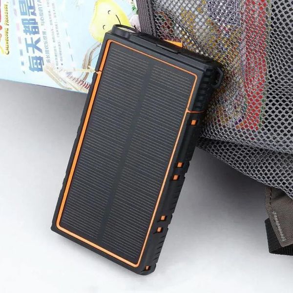 Bankalar Solar 20000mAH Powerbank Çift USB Ücret Su Geçirmez Güç Bankası Harici Pil Şarj Cihazı Evrensel Poverbank Telefon