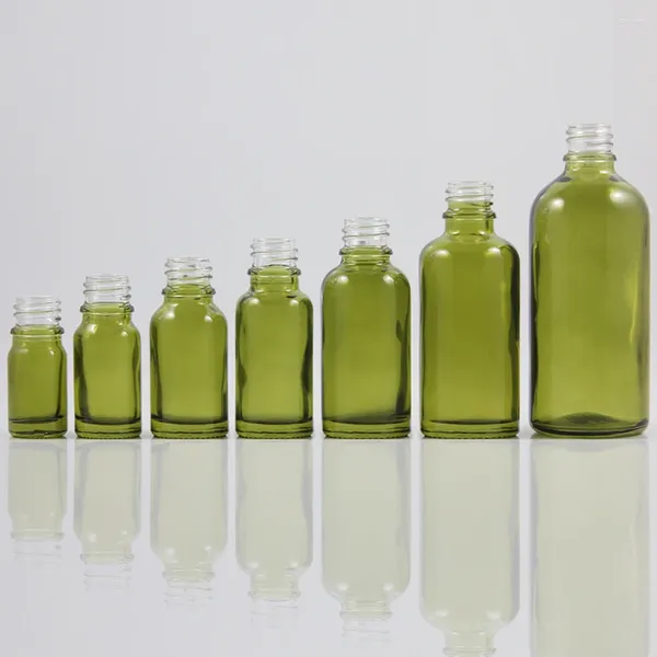 Garrafas de armazenamento 100pcs 100ml garrafa vazia verde clara sem tampas poderia com pulverizador / bomba / conta-gotas