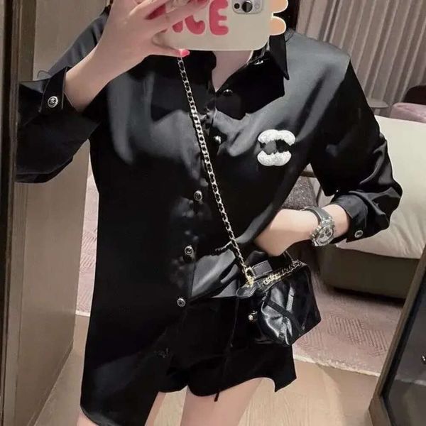 Berühmte extravagante Marke Stickerei Damen Blusen zwei C Modedesigner gestreifte Hemden Slim Business Office Ladies Button Shirt Großhandel Großhandel