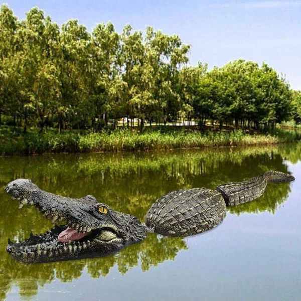 Decorações de jardim Ornamentos de crocodilo flutuantes ao ar livre Simulação de resina Brinquedo paródia para arte de quintal