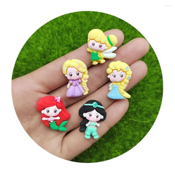 Flores decorativas 20/50/100 peças de resina fofa mini desenho animado princesa costas planas meninas álbum de recortes kawaii diy enfeites de decoração de casa grampo de cabelo