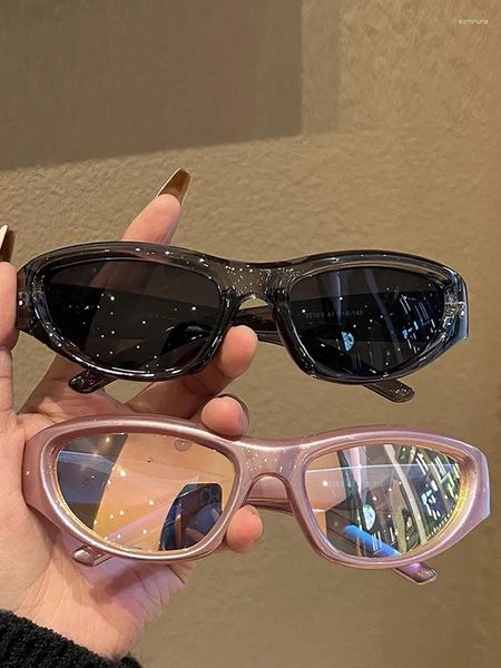 Güneş gözlüğü trend unisex yansıtıcı moda katı benzersiz tasarlanmış kedi göz güneş gözlükleri 2023 yaz gündelik partisi cadde giyim