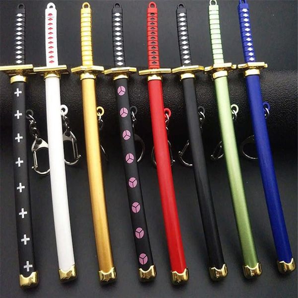Acht Farbe Roronoa Zoro Schwert Schlüsselbund Frauen Männer Anime Messer Scheide Scheide Säbel Snowmesser Schlüsselkette Katana ein Stück 15 cm Q-053 Y090292W