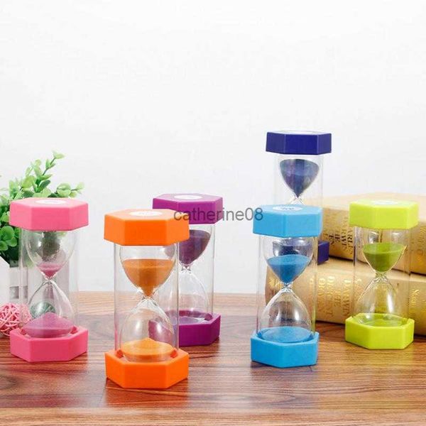 Nuovi 6 colori Home Decoration Desktop Sand Clock Timer 5/10/15 minuti Clessidra per uso domestico Timer per regalo per bambini
