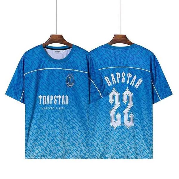 Nova camiseta europeia Trapstart de futebol com mudança de cor gradual estampada manga curta masculina e feminina solta street secagem rápida camisa manga curta