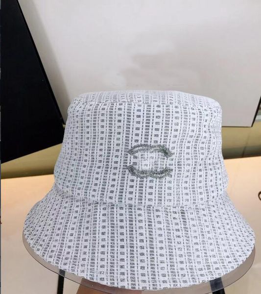 18estilo Moda Chapéus de Balde Boné Feminino Masculino Bonés de Beisebol Gorro Casquettes Cor Sólida Marca Carta Dupla Pescador Patchwork Verão Outono Amantes Chapéu de Aba Larga