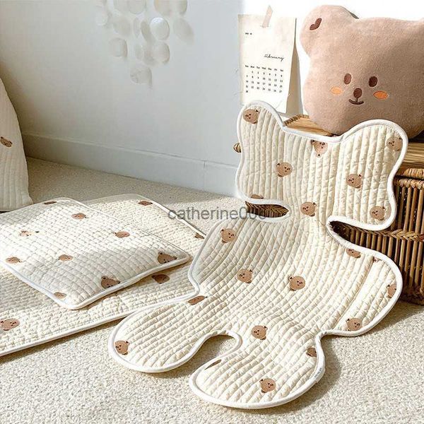 Passeggino Cuscino del sedile Orso del fumetto Traspirante Morbido cotone Lavabile Caldo Bambino Passeggino Tappetino per auto Accessori per passeggino L230625