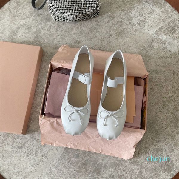 Designer-Ballettschuhe für Damen, Satinschleife, bequemer und freizeitlicher Loafer, flacher Tanzschuh für Damen und Mädchen, Stretch-Ballerinas für Damen im Urlaub