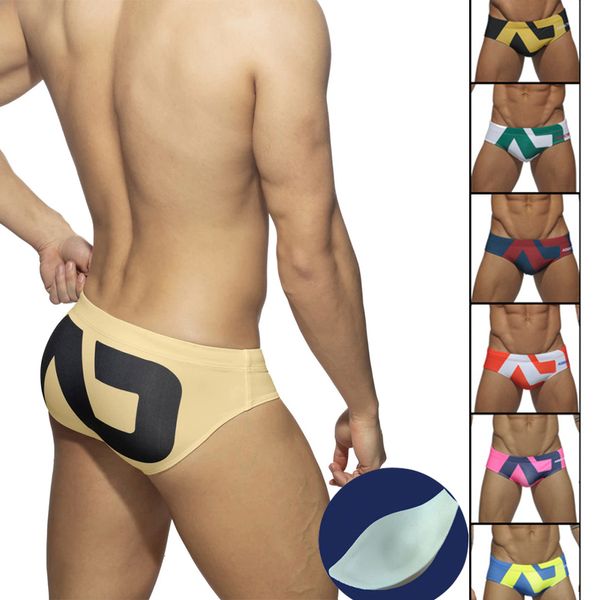 Costumi da bagno da uomo Moda Triangolo Costume da bagno Costume da bagno sexy europeo e americano Pantaloncini con stampa estiva Beach Swimming Vacation hdzbg 230630