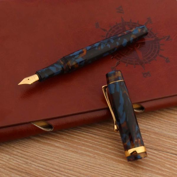 Penne Brand di alta qualità di lusso 601 Penna stilografica celluloide Agata Blue Caligrafia Caligrafia Golden Elegante Signature Ink Penna