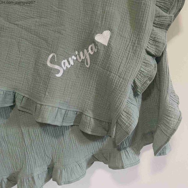 Coperte Coperte fascianti Fasciatura volant Personalizza il nome del bambino Consolatore personalizzato Asciugamano da bagno fasciatoio in cotone 230217 Z230701