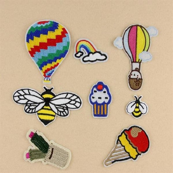 Eisen auf Patches DIY bestickt Patch Aufkleber für Kleidung Kleidung Stoff Abzeichen Nähen Feuer Ballon Biene Muffin Tassen Design278d