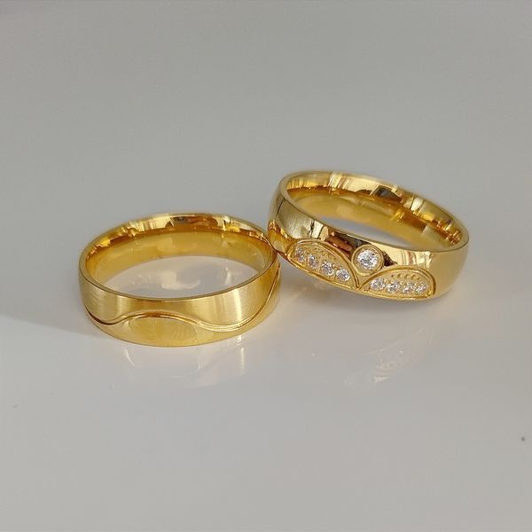 Anelli a fascia Fedi nuziali a corona per donna Uomo Cz Diamond Africano occidentale Placcato oro 24k Love Alliance Proposta Set Gioielli in acciaio inossidabile 230701