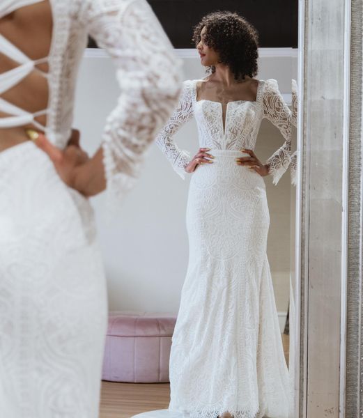 Abito da sposa in pizzo di ispirazione celeste 2024 Maniche lunghe Prove nuziali Ricevimento Festa di fidanzamento Notte Abito da ballo Sposa invernale Boho Collo quadrato Corte con lacci