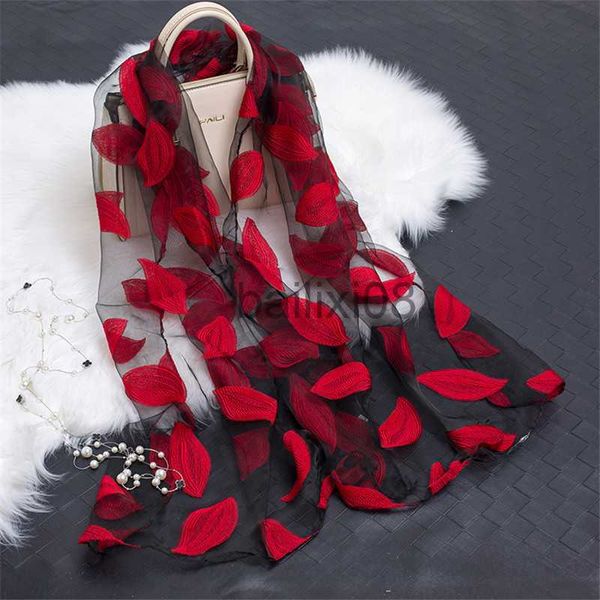 Шарфы 2023 Silk Scarf Womens Summer Breeze Легкий прозрачный оберток и платки Bandana Beher Ournza Make Le Hollow Scarf J230703