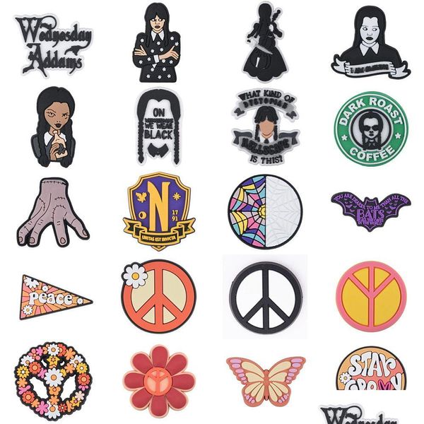 Peças de sapatos Acessórios Wednesday Adams Family Esmalte Charms I Am Smiling Figure Girl Decoration Gift Selling Styles Drop Delivery S Dhsm9