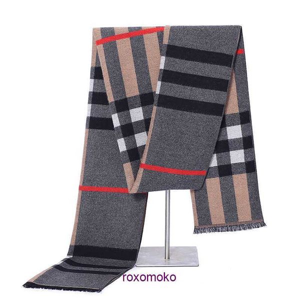 Cachecol de pelúcia Bur home Boutique à venda 2023 edição coreana cachecol masculino inverno escovado pescoço juventude faixa listrada quente xale