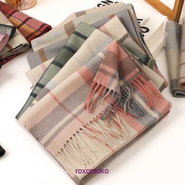 Cachecóis de inverno de designer original Bur Home à venda cachecol xadrez de caxemira 2023 novo outono e feminino multicolorido quente longo pescoço de casal