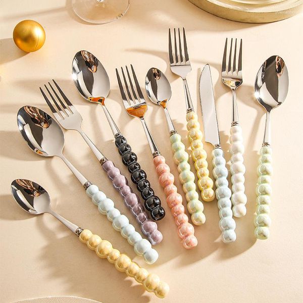 Set di stoviglie Little Fairy Cucchiaio da tavola di alto valore Souvenir Ceramica Perla Manico Coltello Forchetta Bistecca occidentale Stoviglie Posate Cucina Bar