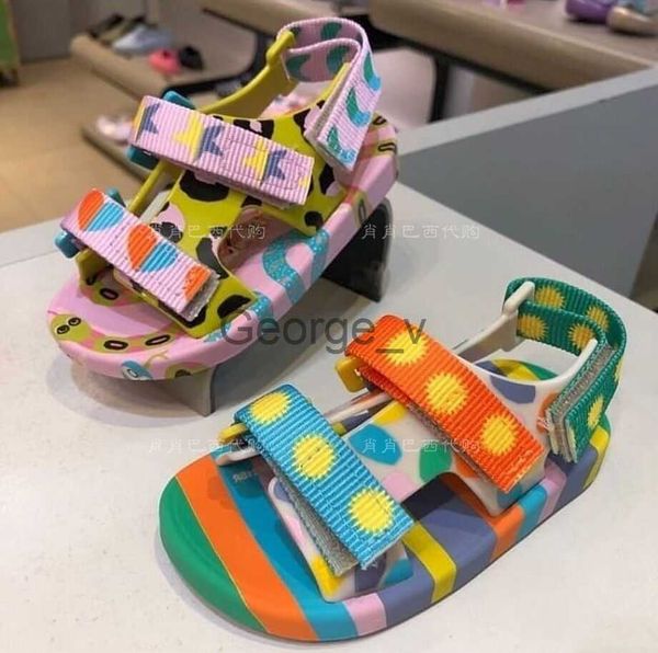 Сандалии Новое прибытие 2022 Mini Melissa Kids Sandals горячая распродажа детская пляжная обувь большие девочки и мальчика модные желе, Hmi083 J230703