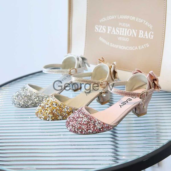 Sandali Sandali principessa per bambini Strass Bowknot Ragazze Scarpe da sposa con tacco alto Oro Rosa Argento Scarpe eleganti da moda Sandali per bambini J230703