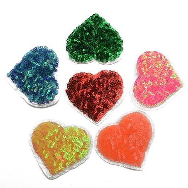 6 colori cuore luce paillettes Iron-On stella farfalla bocca applique toppa ricamata -distintivo cuore paillettes per vestiti251z