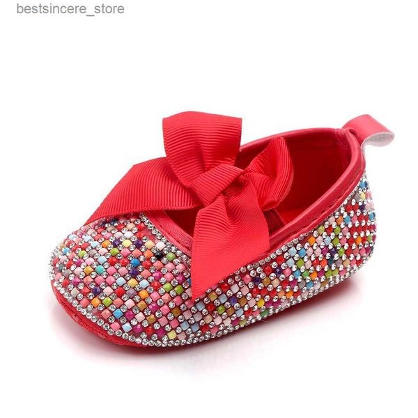 Sapatos sociais recém-nascidos com strass prateados para meninas e recém-nascidos, sola macia, sapatos de princesa infantis, primeiros caminhantes L230522