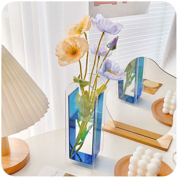 Oggetti decorativi Figurine Decorazione del soggiorno 1Pc Vasi acrilici moderni Casa Plastica Forma geometrica trasparente Contenitore per fiori Multi colore 230704