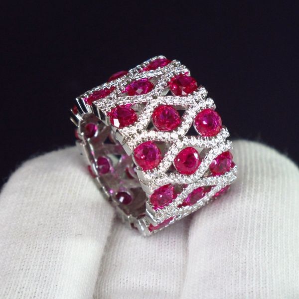Кольца полосы kqdance создал Gemstone Emerald Tanzanite Sapphire Ruby Ring с зеленым камнем из камня 18 -каратного белого золота украшения для женщины 230704