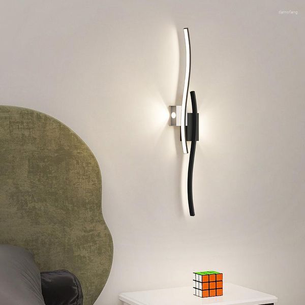 Lampada da parete Linea Striscia Camera da letto moderna Comodino Soggiorno Minimalista Luce a led per TV Sfondo Corridoio Corridoio Illuminazione 2023