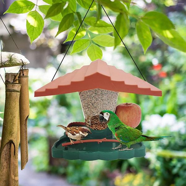 Altre forniture per uccelli Mangiatoia a forma di casa all'aperto Gabbia di plastica riutilizzabile appesa al di fuori del metallo