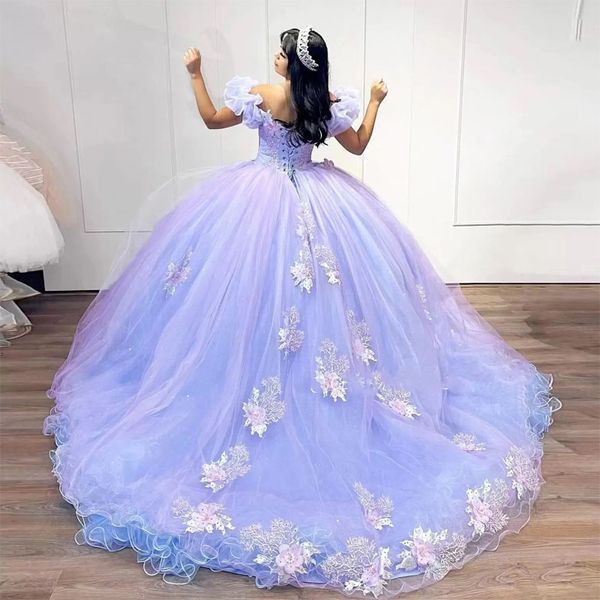 Lavendel Sexy V-Ausschnitt Quinceanera Kleid Süße Perlenapplikationen 3DFlower 16 Jahre altes Mädchen Prinzessin Geburtstagsparty Ballkleid