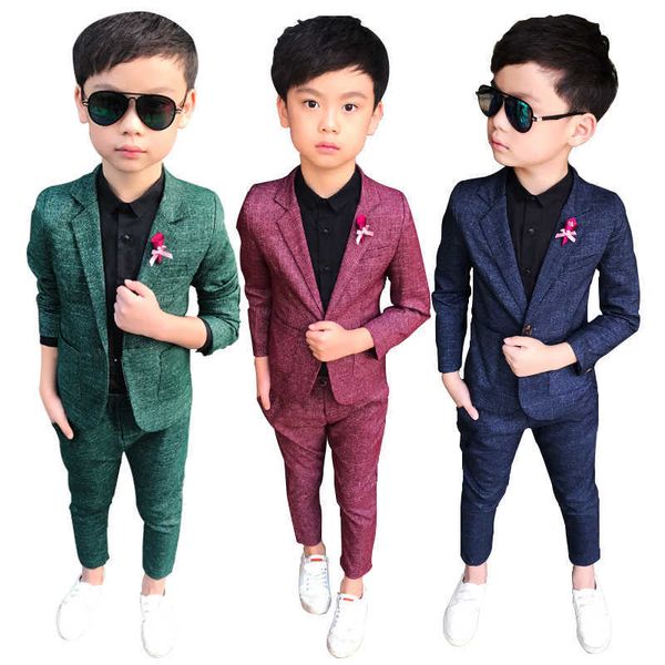 Ternos 2022 Casamento Formal Menino Traje 2 Peças Calça Blazer Vestido Infantil Terno Xadrez Crianças Uniforme Escolar Adolescentes Roupas de Festa DesgasteHKD230704