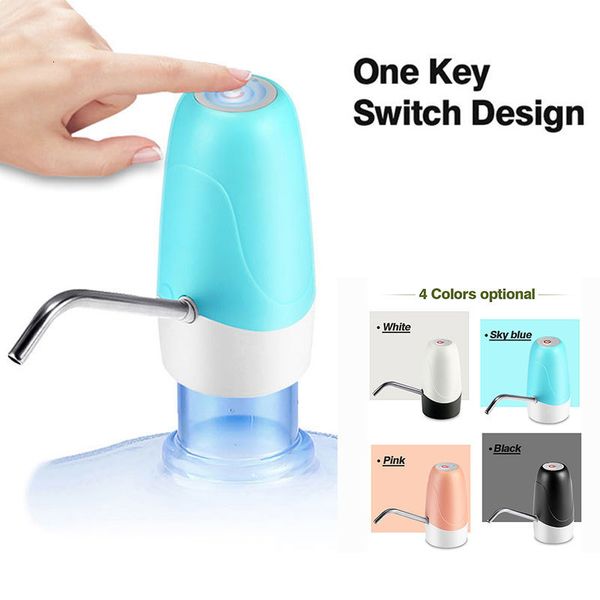 Altri bicchieri Distributore d'acqua USB Pompa dell'acqua 19 litri per bottiglia Mini pompa elettrica automatica per bottiglia da gallone d'acqua Distributore di bevande con tubo 230704