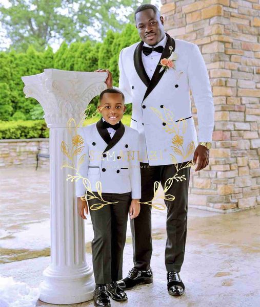 Anzüge Jungenanzug Hochzeit Smoking 2-teilige zweireihige Anzüge für Kinder, formelles Blazer-Set, weiße Jacke mit Blumenmuster, schwarze Hose, schmale Passform, KostümHKD230704