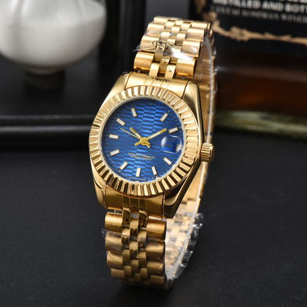 Kadın Moda Sporları Saat Tasarımcısı AAA 26mm Siyah Dial Quartz Moda Klasik Stil Paslanmaz Çelik Su Geçirmez Glow Saat