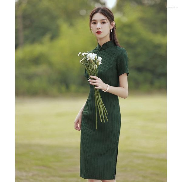 Этническая одежда 2023 Лето короткие сексуальные зеленые чингсам ретро Улучшенная литература Элегантное китайское традиционное стиль платье Qipao для Young